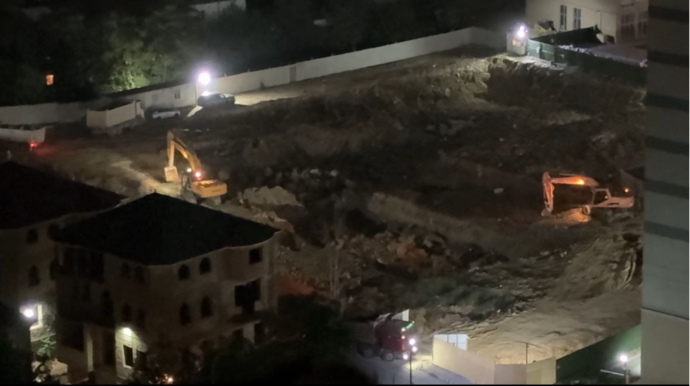 Yasamalda şirkət gecə saatlarında səs-küy salıb tikinti aparır - VİDEO