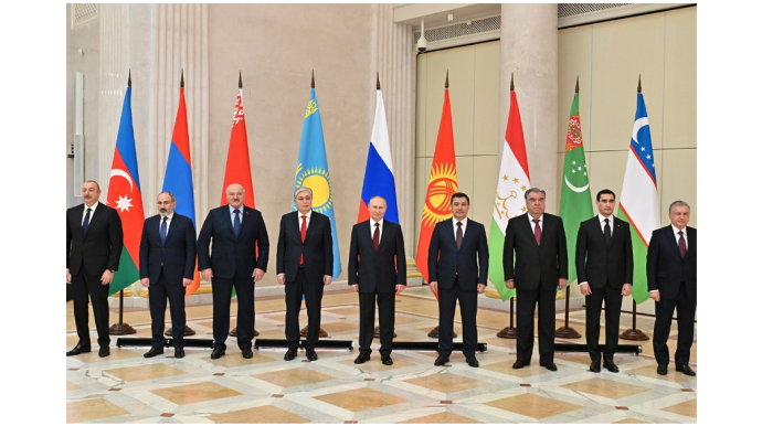 Sankt-Peterburqda MDB dövlət başçılarının iclası keçirilib 