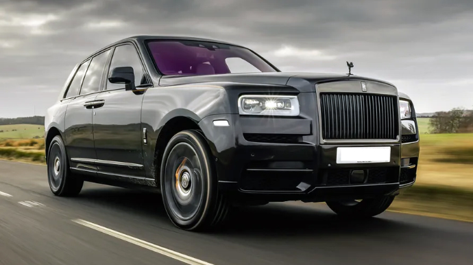 Serial çəkmək üçün verilən 11 milyona 5 ədəd "Rolls-Royce" aldı 
