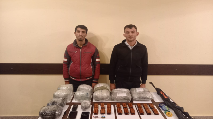 Dövlət sərhədində 2 nəfər tutulub, 6 kq narkotik və silah götürülüb - FOTO 