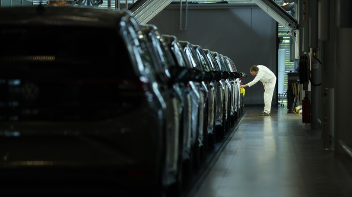 Avropada 8 avtomobil zavodu bağlana bilər 