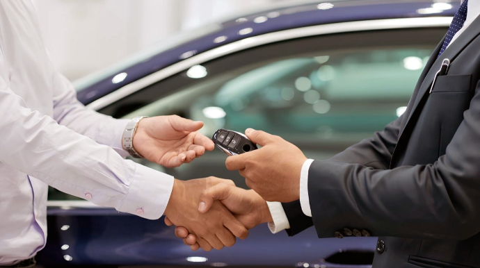 "Dubaydan maşın" vədi ilə 250 minlik dələduzluq iddiası: "Ortada nə avtomobil var, nə də pul" - FOTO 