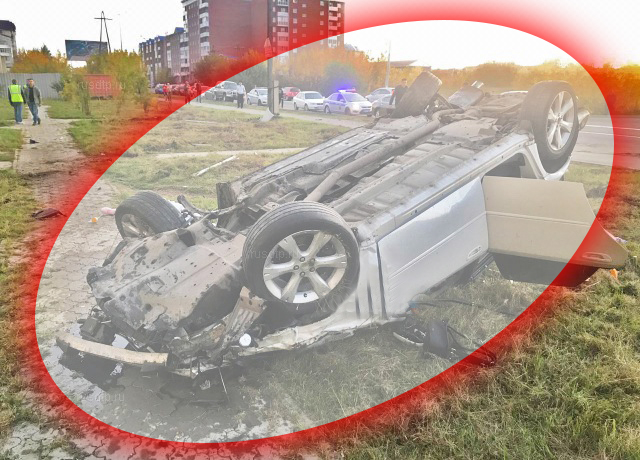 “Subaru” piyadaların üzərinə aşdı: 3 ölü, 2 yaralı - FOTO