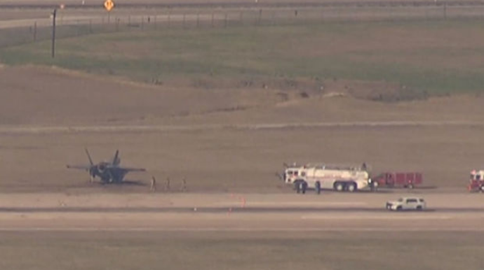 Американский истребитель-невидимка разбился во время испытаний  - ВИДЕО