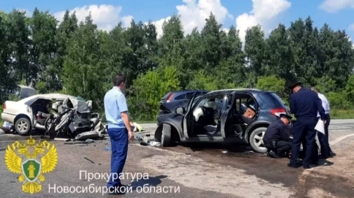 Əks yola çıxan “Suzuki mikroavtobusla toqquşdu: 7 nəfər öldü – VİDEO 