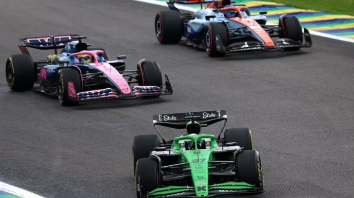 "Formula-1" komandasının bazası naməlum şəxslər tərəfindən hücuma məruz qaldı