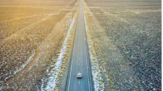 “50 nömrəli marşrut”  -  Amerikada ən tənha yol  - FOTO