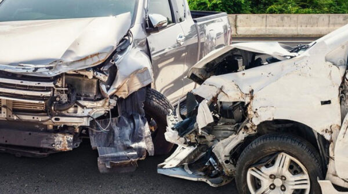 Cəlilabadda iki avtomobil toqquşub, xəsarət alan var 