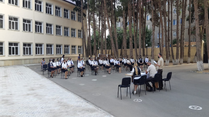 FHN təhsil müəssisələrində maarifləndirmə tədbirləri keçirib - FOTO