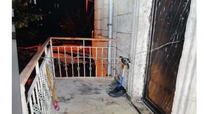 Ayrılmaq istədiyi həyat yoldaşının qapısına bomba quraşdırdı - FOTO