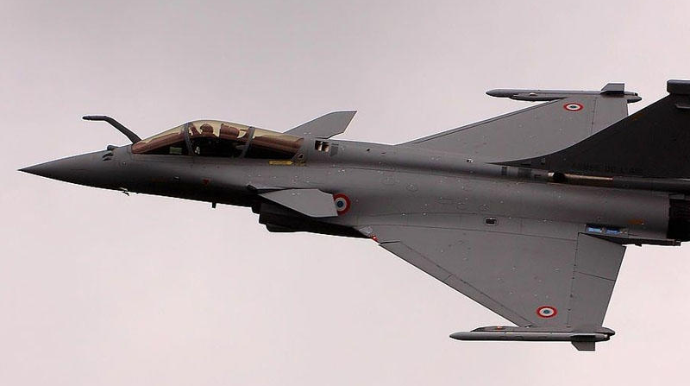 Yunanlar gərginliyi artırır: 18 qırıcı havaya qalxdı