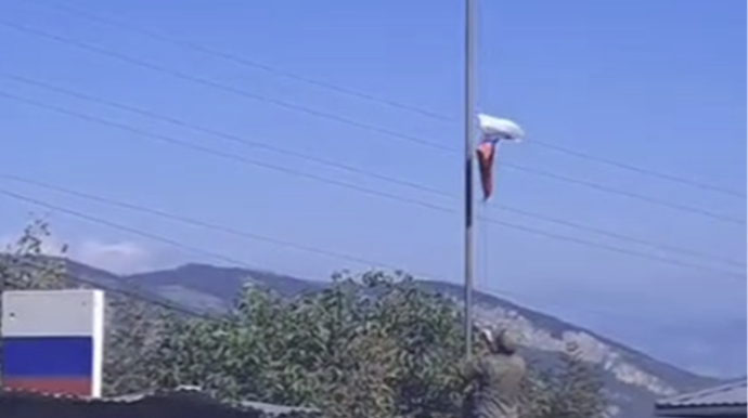 Sülhməramlıların o postu da ləğv olundu, bayraq götürüldü    - VİDEO