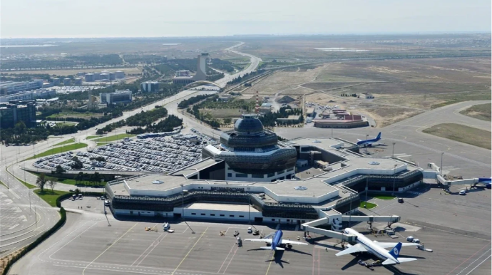 Bu təyyarələr Bakı aeroportuna eniş etdi 