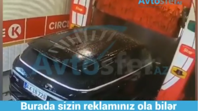 Müasir texnologiyanın fəsadları - "Range Rover"in baqajı "moyka"da qırıldı   - VİDEO