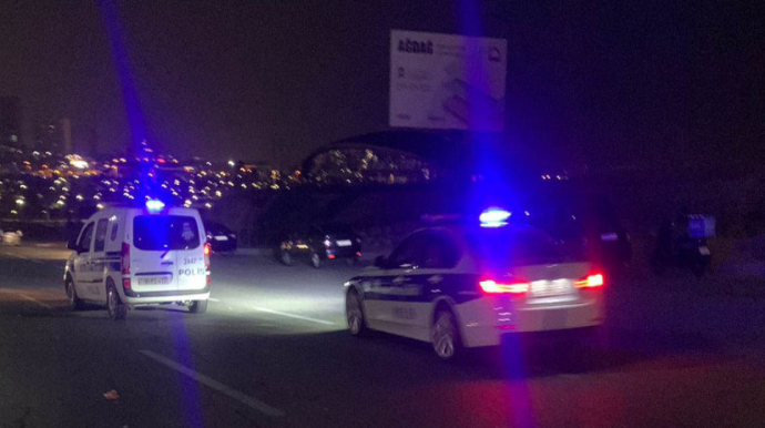 Bakıda avtomobil piyadanı vuraraq öldürüb  - FOTO