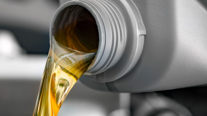 Mühərrik yağı seçərkən nələrə diqqət yetirmək lazımdır? 