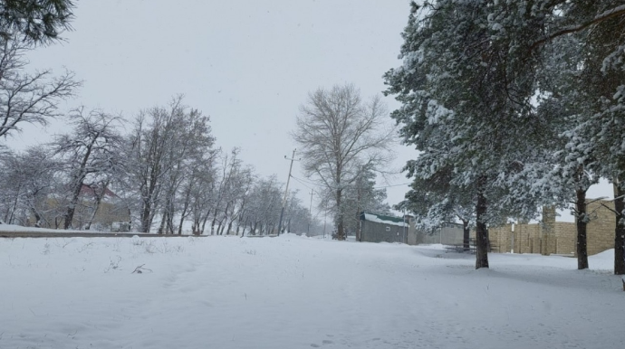 Bəzi yerlərdə görünüş məsafəsi 500 metrədək məhdudlaşır - FAKTİKİ HAVA 