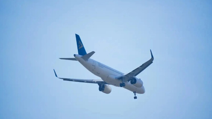 "Air Astana” təyyarəsi qəza siqnalı verərək təcili eniş etdi