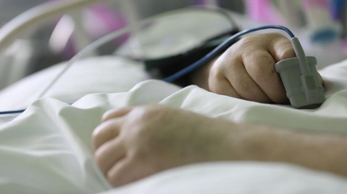 Avtomobillə vurulan 17 yaşlı gəncin ayağı sındı