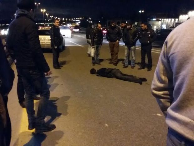 Masallıda avtomobil piyadanı vuraraq öldürüb