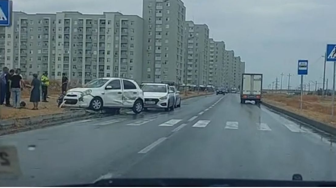 Hövsanda motosiklet “Nissan”la toqquşdu, sürücüsü ağır yaralandı   - VİDEO