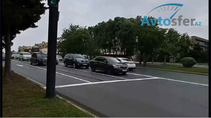 Bu yolda qaydalar dəyişdi: Sola dönənlər diqqətli olsun  - VİDEO