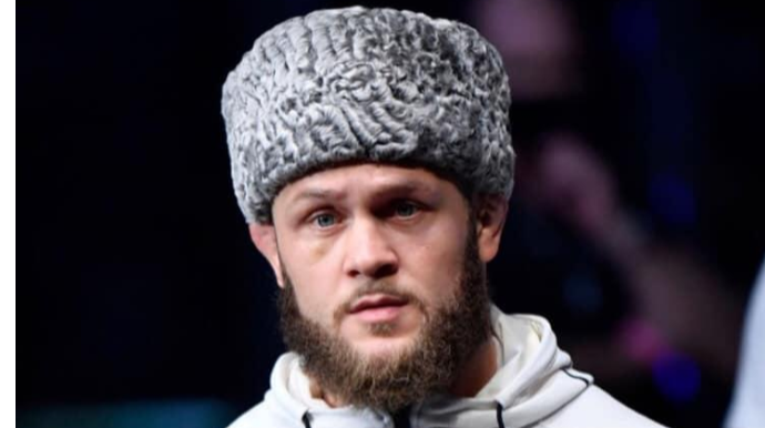 Azərbaycan əsilli döyüşçü UFC-də qalib gəldi  - FOTO