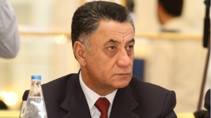 Ramil Usubov:  “Ordunun müasir silahlarla təchizatı sahəsində çox ciddi işlər görülüb”