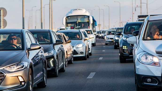 Yollardakı son vəziyyət - Diqqətli olun; sıxlıq var  