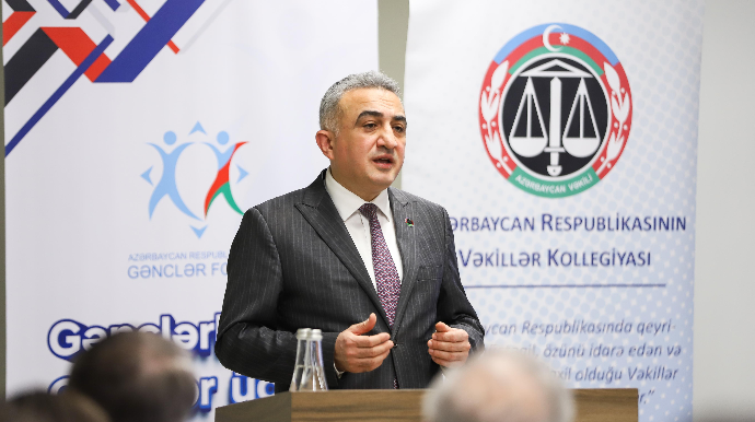 Hüquqşünas tələbələr üçün qış məktəbinin açılış mərasimi keçirilib  - FOTO