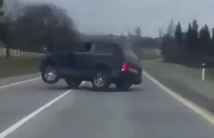 "Niva" ilə belə "avtoşluq" etdi - 90 SF 066 - VİDEO