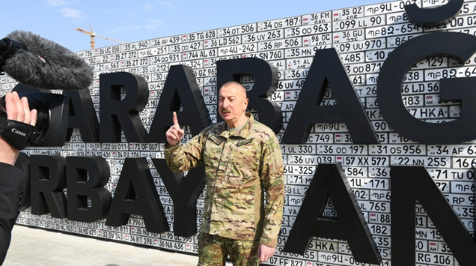 "Ermənistandan fərqli olaraq 5 milyard dolları heç kim hədiyyə eləməyib" - Azərbaycan Prezidenti 