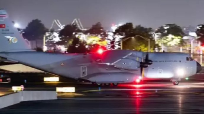 Türkiyə Pakistana 6 təyyarə dolusu silah verdi