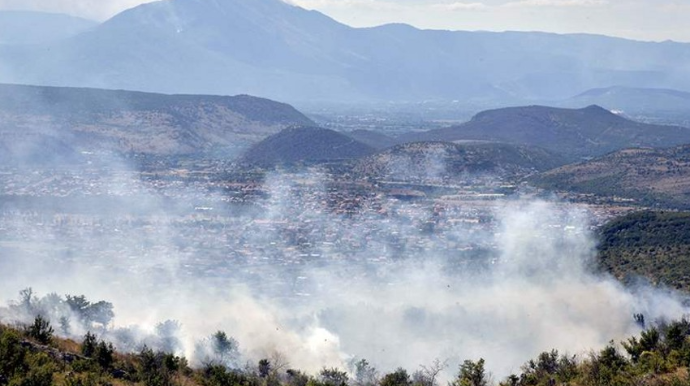 Qəbələdə yanğının söndürülməsinə FHN-in ikinci helikopteri cəlb olunub - VİDEO