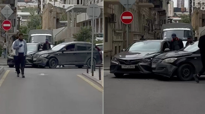 Bakıda iki maşın toqquşdu - VİDEO