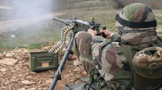 ВС Армении в очередной раз подвергли обстрелу позиции азербайджанской армии 
