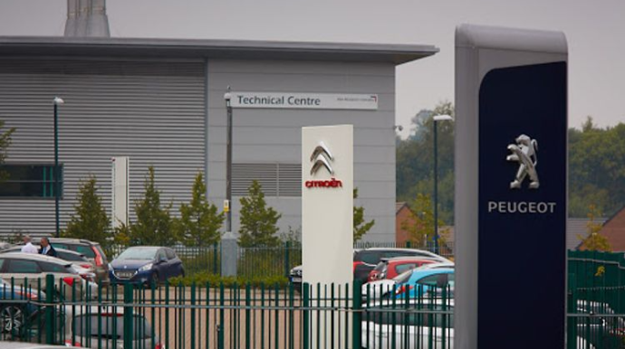 "Peugeot-Citroen"in satışları kəskin azalıb