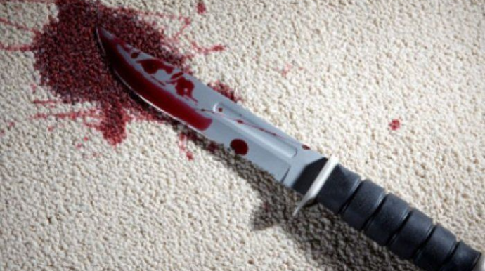 Qazaxda 41 yaşlı qadın bıçaqlanıb