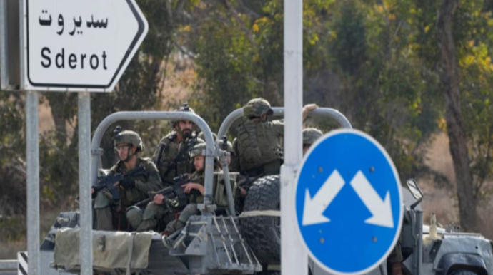 İsrail XİN:  “HƏMAS terrorçuları evlərə soxularaq günahsız israilli ailələri öldürməyə çalışırlar”