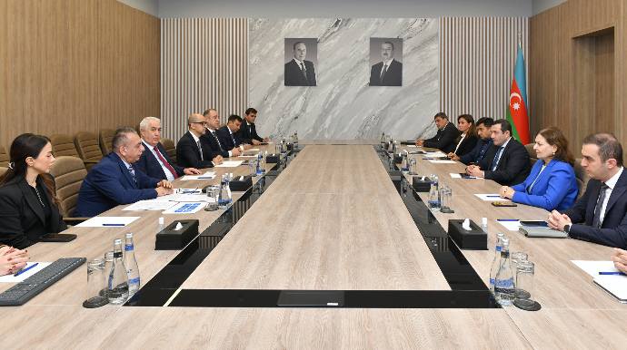 RİNN-də “Konstitusiya və Suverenlik ili”nə həsr olunan tədbir keçirilib - FOTO