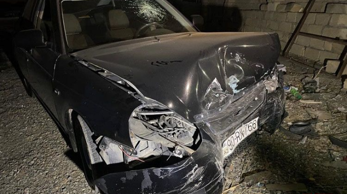 Bakıda iki avtomobil toqquşub, xəsarət alanlar var - FOTO