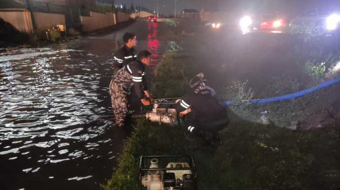 Bu yolda subasmadan sonra hərəkət bərpa edilib  - VİDEO - FOTO