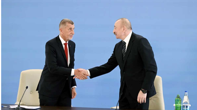 Andrey Babiş İlham Əliyevi Çexiyaya dəvət edib 