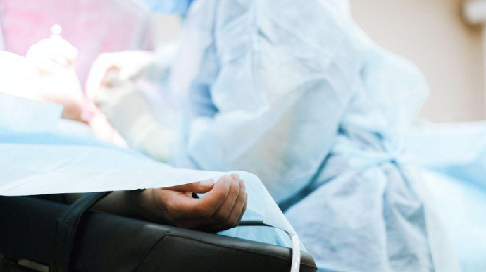 Bakıda mənzildən meyit tapılıb