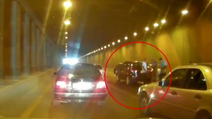ДТП в туннеле привело к затору на трассе Баку-Сумгайыт  - ВИДЕО