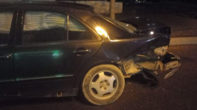 “Mercedes” və “Prius” toqquşdu – 2 YARALI    - FOTO