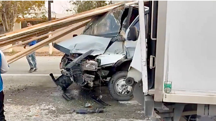 Ağdaşda yüklə dolu “Qazel” yoldan çıxaraq qəzaya düşdü   - VİDEO