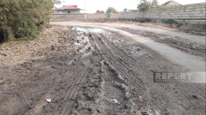 Sabirabadın Çığırğan kəndinin yolları bərbad vəziyyətə düşüb  - FOTO