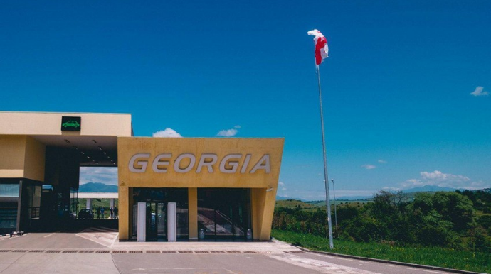 Грузия обсуждает открытие сухопутных границ