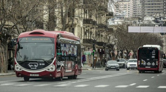 “Gedişhaqqını 1 manat etmək olar” - Azərbaycanda nəqliyyat xərci niyə yüksəkdir? 